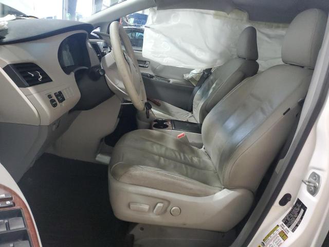 Photo 6 VIN: 5TDDK3DC1DS064262 - TOYOTA SIENNA XLE 