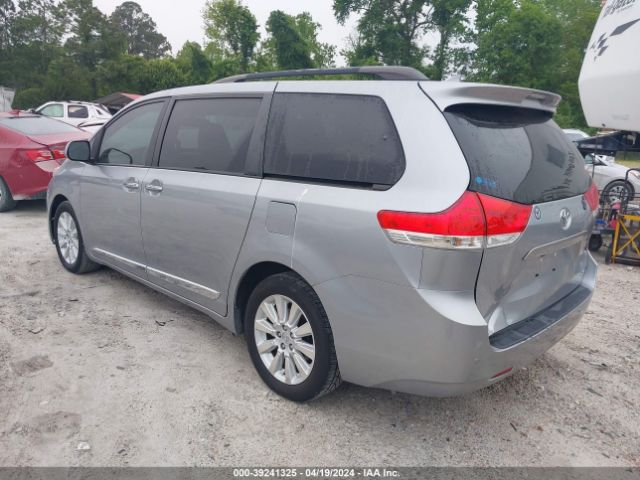 Photo 2 VIN: 5TDDK3DC1ES082388 - TOYOTA SIENNA 