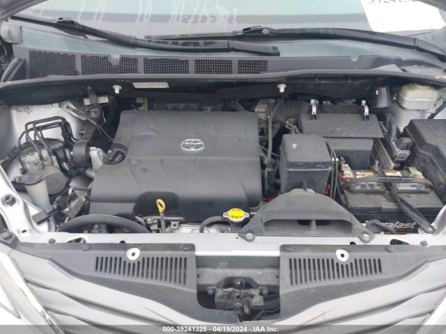 Photo 9 VIN: 5TDDK3DC1ES082388 - TOYOTA SIENNA 