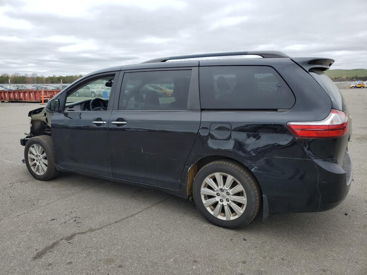 Photo 1 VIN: 5TDDK3DC1FS113172 - TOYOTA SIENNA 