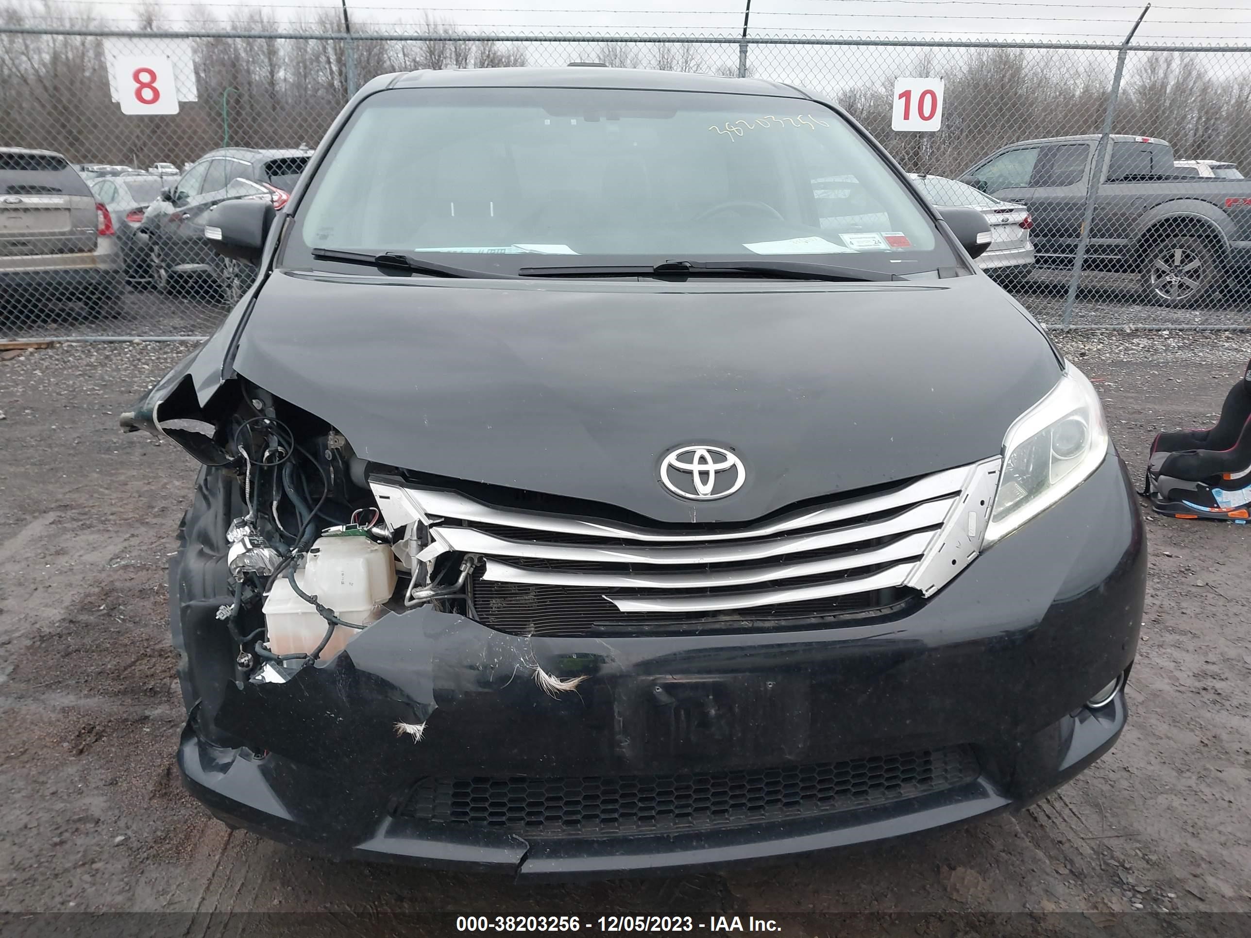 Photo 11 VIN: 5TDDK3DC1FS122437 - TOYOTA SIENNA 