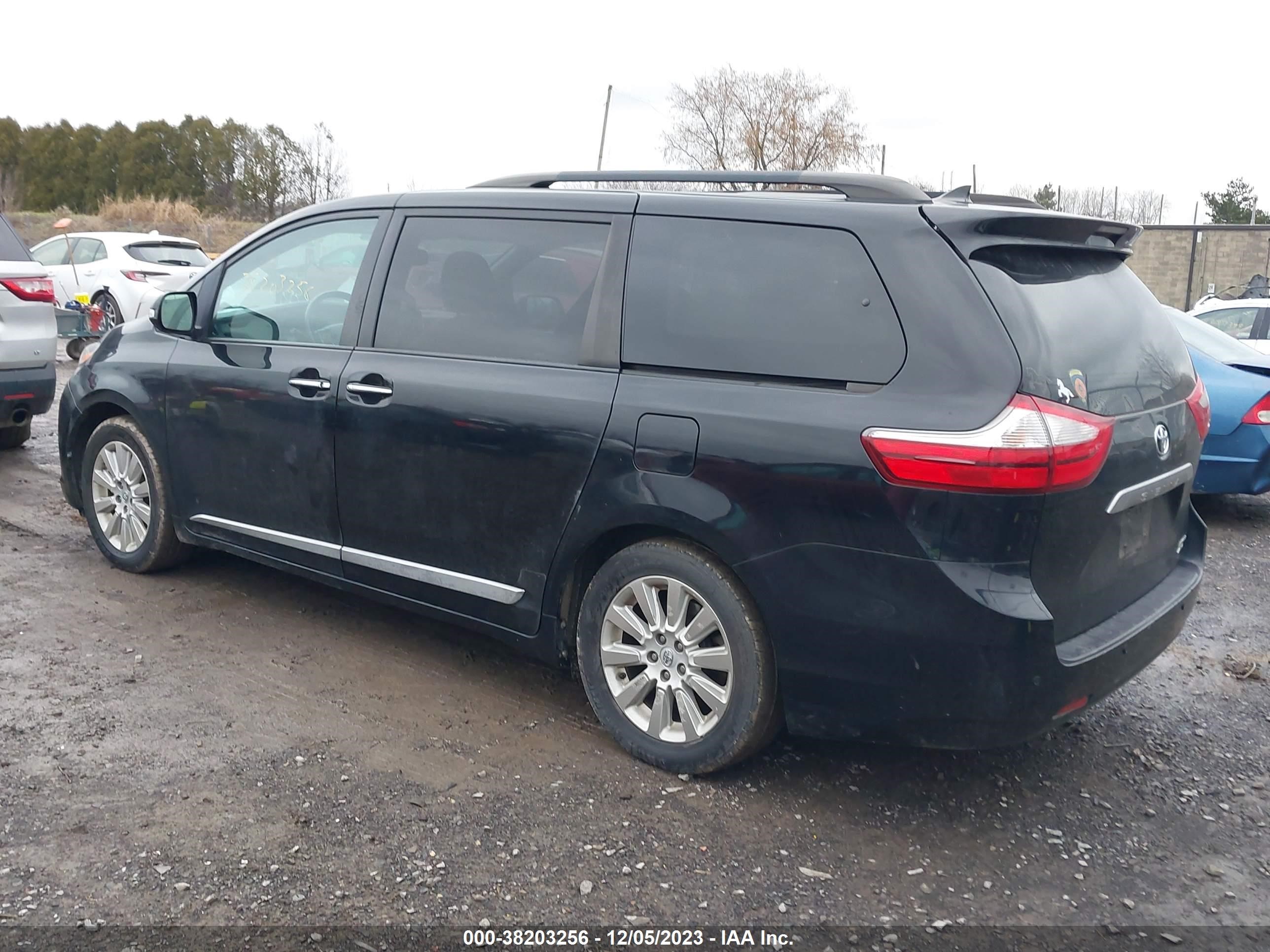 Photo 2 VIN: 5TDDK3DC1FS122437 - TOYOTA SIENNA 