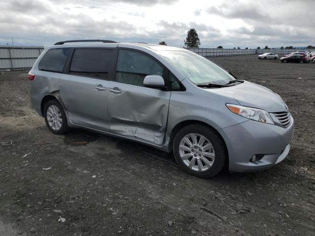 Photo 3 VIN: 5TDDK3DC1GS136369 - TOYOTA SIENNA XLE 