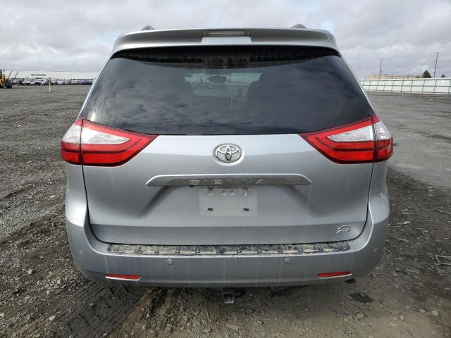 Photo 5 VIN: 5TDDK3DC1GS136369 - TOYOTA SIENNA XLE 