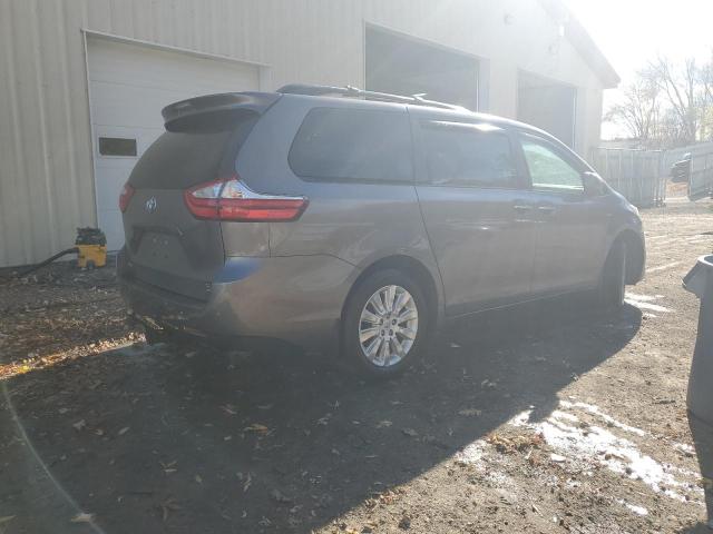 Photo 2 VIN: 5TDDK3DC1GS144018 - TOYOTA SIENNA XLE 