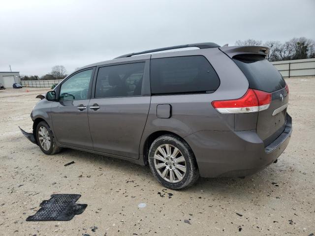 Photo 1 VIN: 5TDDK3DC2BS007856 - TOYOTA SIENNA XLE 