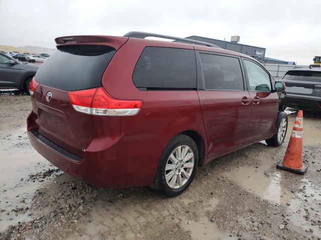 Photo 2 VIN: 5TDDK3DC2BS014919 - TOYOTA SIENNA XLE 