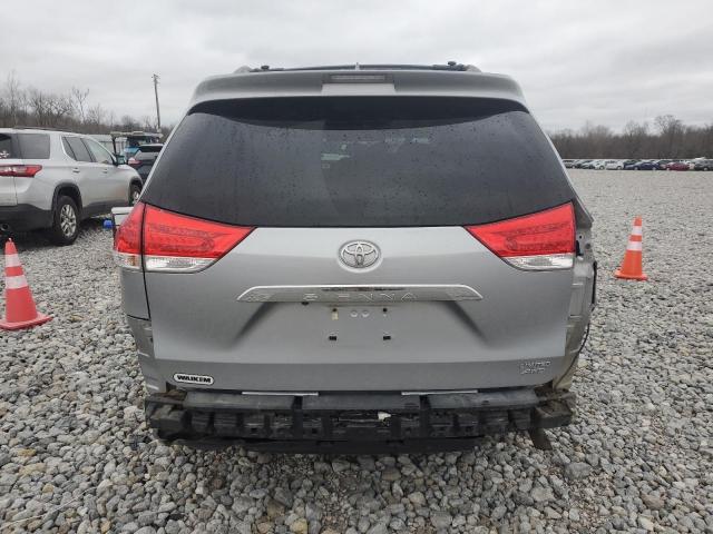 Photo 5 VIN: 5TDDK3DC2BS018582 - TOYOTA SIENNA XLE 