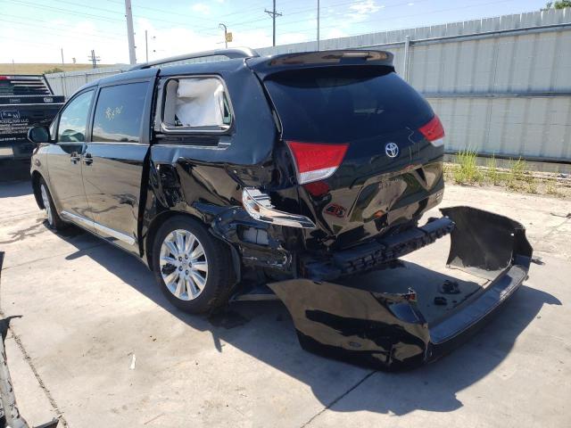 Photo 2 VIN: 5TDDK3DC2BS020946 - TOYOTA SIENNA XLE 