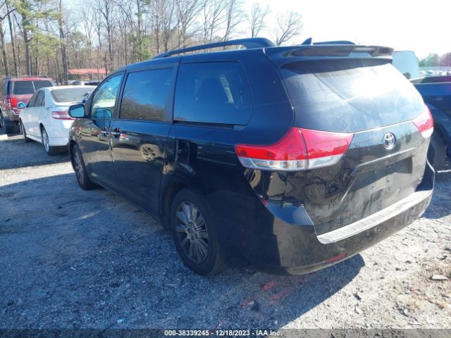 Photo 2 VIN: 5TDDK3DC2BS021238 - TOYOTA SIENNA 