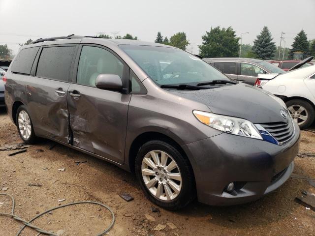 Photo 3 VIN: 5TDDK3DC2BS024849 - TOYOTA SIENNA XLE 