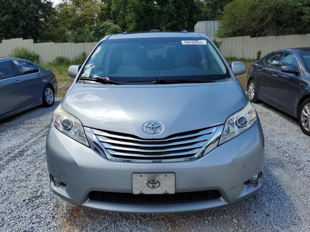 Photo 4 VIN: 5TDDK3DC2BS028500 - TOYOTA SIENNA XLE 