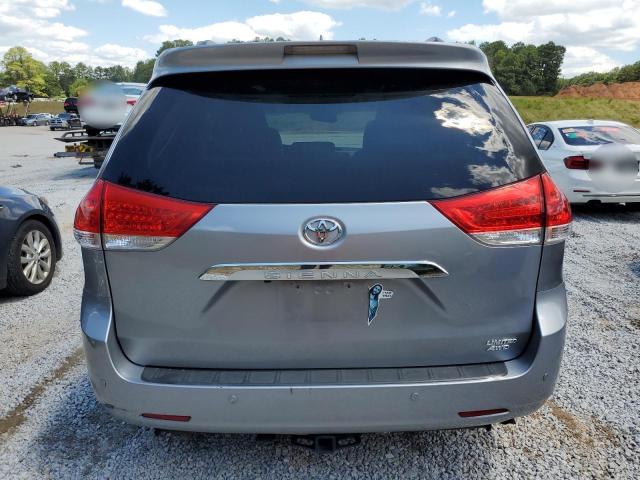 Photo 5 VIN: 5TDDK3DC2BS028500 - TOYOTA SIENNA XLE 