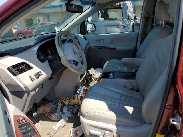 Photo 6 VIN: 5TDDK3DC2CS031351 - TOYOTA SIENNA XLE 