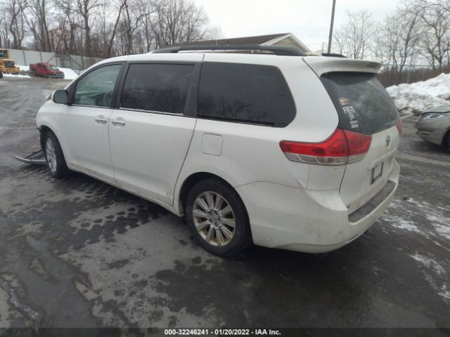 Photo 2 VIN: 5TDDK3DC2CS033178 - TOYOTA SIENNA 