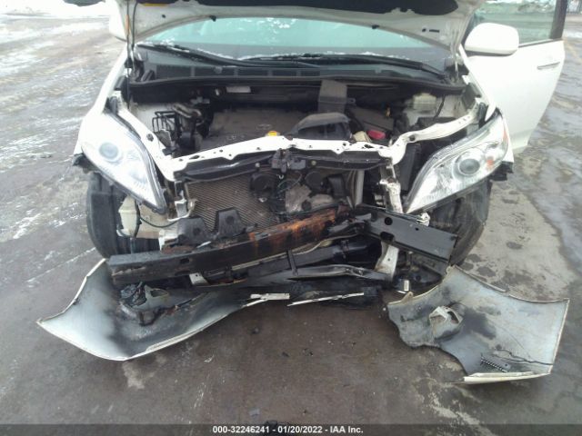 Photo 5 VIN: 5TDDK3DC2CS033178 - TOYOTA SIENNA 