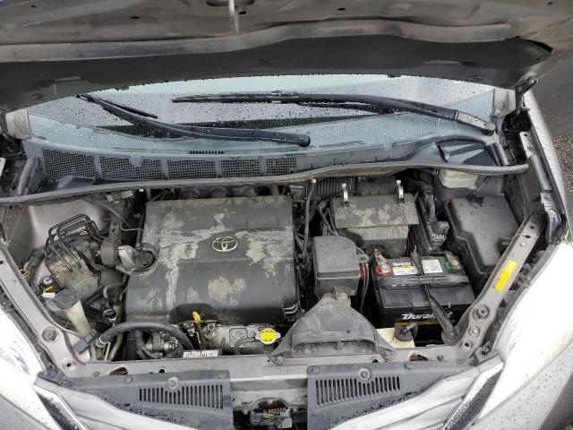 Photo 11 VIN: 5TDDK3DC2CS037716 - TOYOTA SIENNA XLE 