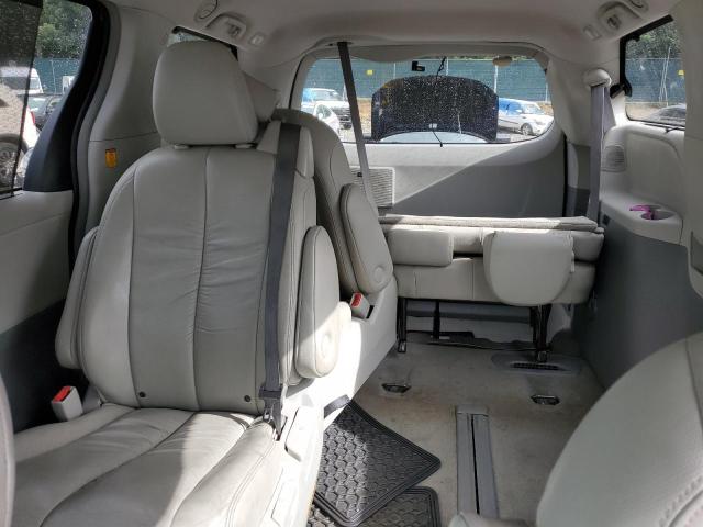 Photo 9 VIN: 5TDDK3DC2CS037716 - TOYOTA SIENNA XLE 