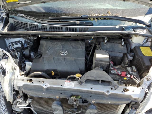 Photo 11 VIN: 5TDDK3DC2CS044715 - TOYOTA SIENNA XLE 