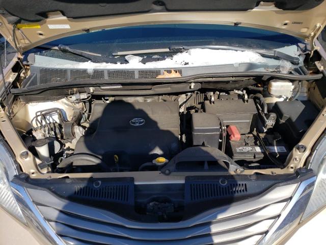 Photo 11 VIN: 5TDDK3DC2CS048098 - TOYOTA SIENNA XLE 