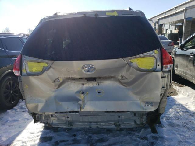 Photo 5 VIN: 5TDDK3DC2CS048098 - TOYOTA SIENNA XLE 