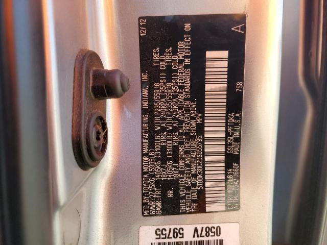 Photo 9 VIN: 5TDDK3DC2DS055795 - TOYOTA SIENNA XLE 