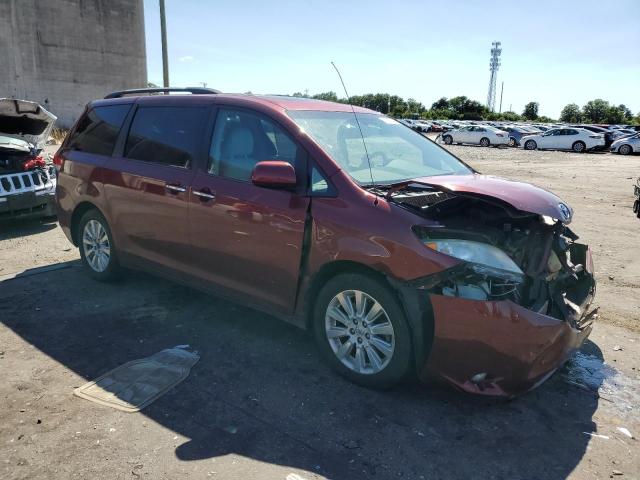 Photo 3 VIN: 5TDDK3DC2DS063850 - TOYOTA SIENNA XLE 