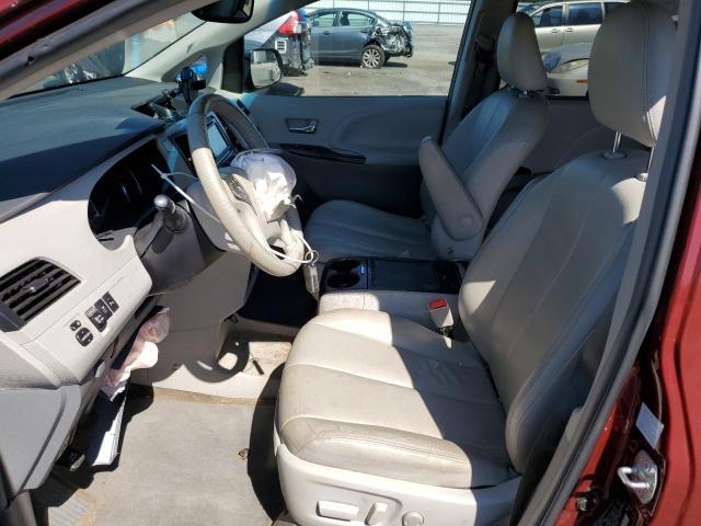 Photo 6 VIN: 5TDDK3DC2DS063850 - TOYOTA SIENNA XLE 