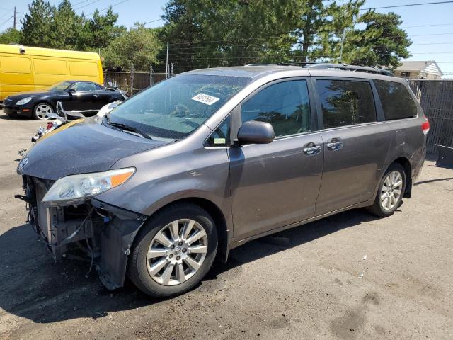 Photo 0 VIN: 5TDDK3DC2ES073800 - TOYOTA SIENNA XLE 