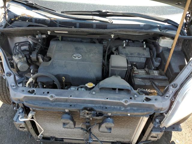 Photo 11 VIN: 5TDDK3DC2ES073800 - TOYOTA SIENNA XLE 