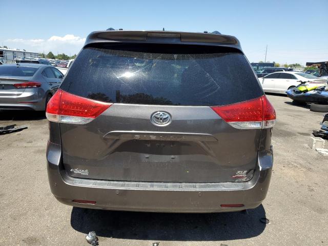 Photo 5 VIN: 5TDDK3DC2ES073800 - TOYOTA SIENNA XLE 