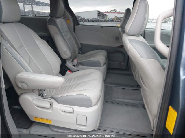 Photo 7 VIN: 5TDDK3DC2ES074915 - TOYOTA SIENNA 