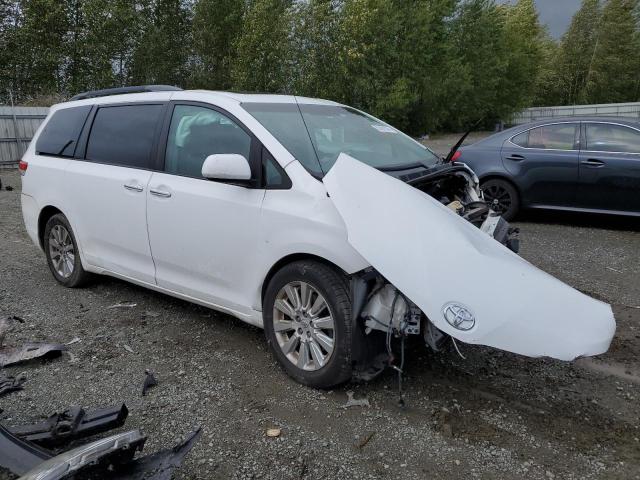 Photo 3 VIN: 5TDDK3DC2ES079855 - TOYOTA SIENNA XLE 