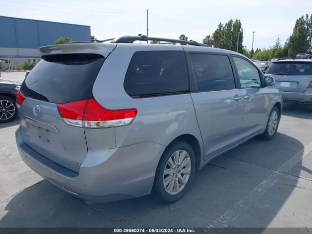 Photo 3 VIN: 5TDDK3DC2ES085302 - TOYOTA SIENNA 