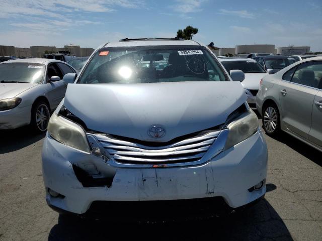 Photo 4 VIN: 5TDDK3DC2ES092704 - TOYOTA SIENNA XLE 