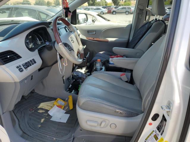 Photo 6 VIN: 5TDDK3DC2ES092704 - TOYOTA SIENNA XLE 