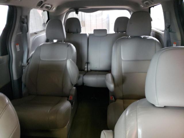 Photo 9 VIN: 5TDDK3DC2FS097211 - TOYOTA SIENNA XLE 