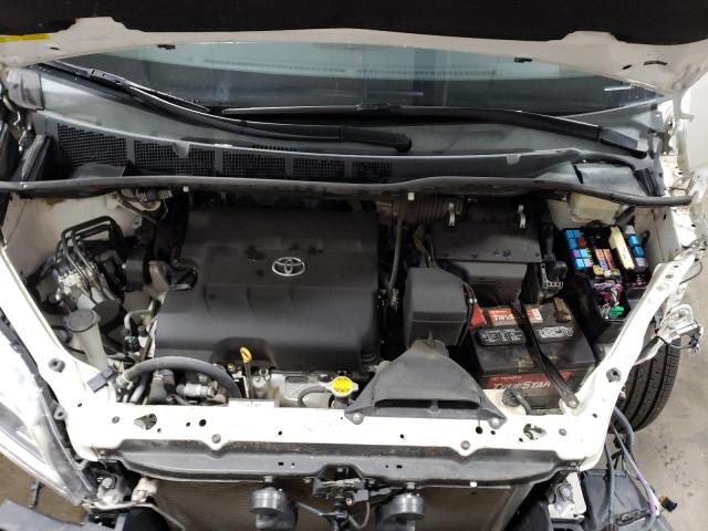 Photo 11 VIN: 5TDDK3DC2FS113679 - TOYOTA SIENNA XLE 