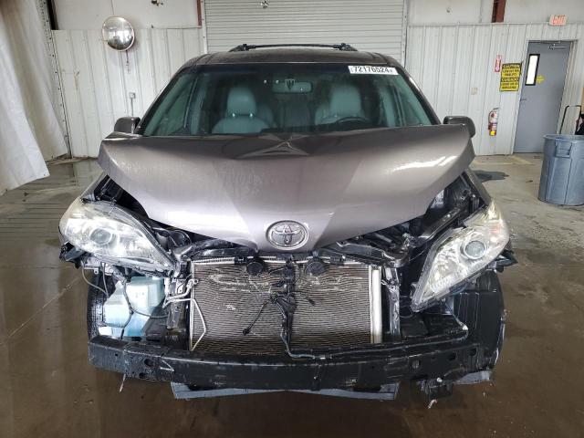 Photo 4 VIN: 5TDDK3DC2FS116968 - TOYOTA SIENNA XLE 