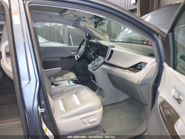 Photo 4 VIN: 5TDDK3DC2FS122947 - TOYOTA SIENNA 