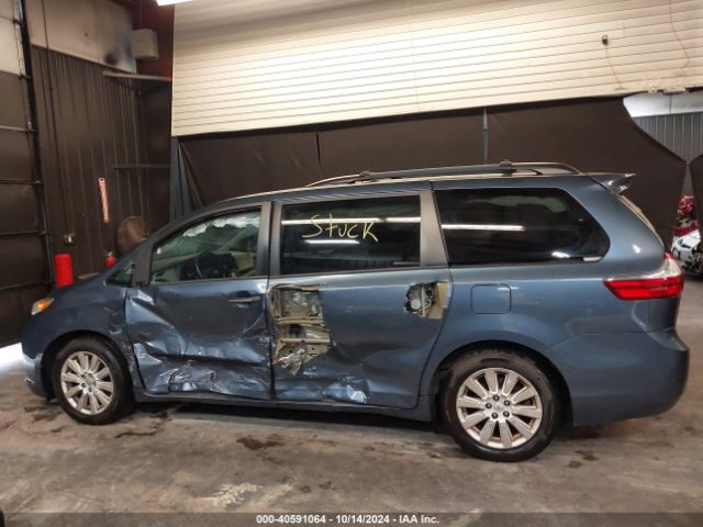 Photo 5 VIN: 5TDDK3DC2FS122947 - TOYOTA SIENNA 