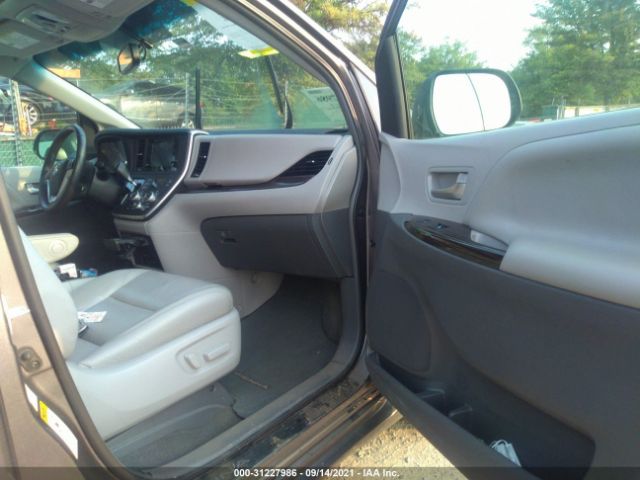 Photo 4 VIN: 5TDDK3DC2GS142682 - TOYOTA SIENNA 