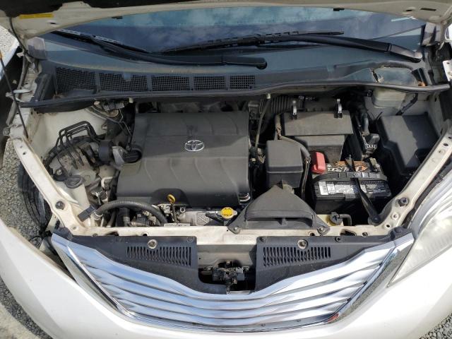 Photo 11 VIN: 5TDDK3DC3BS016291 - TOYOTA SIENNA XLE 