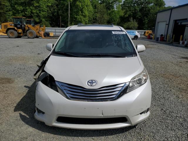 Photo 4 VIN: 5TDDK3DC3BS016291 - TOYOTA SIENNA XLE 