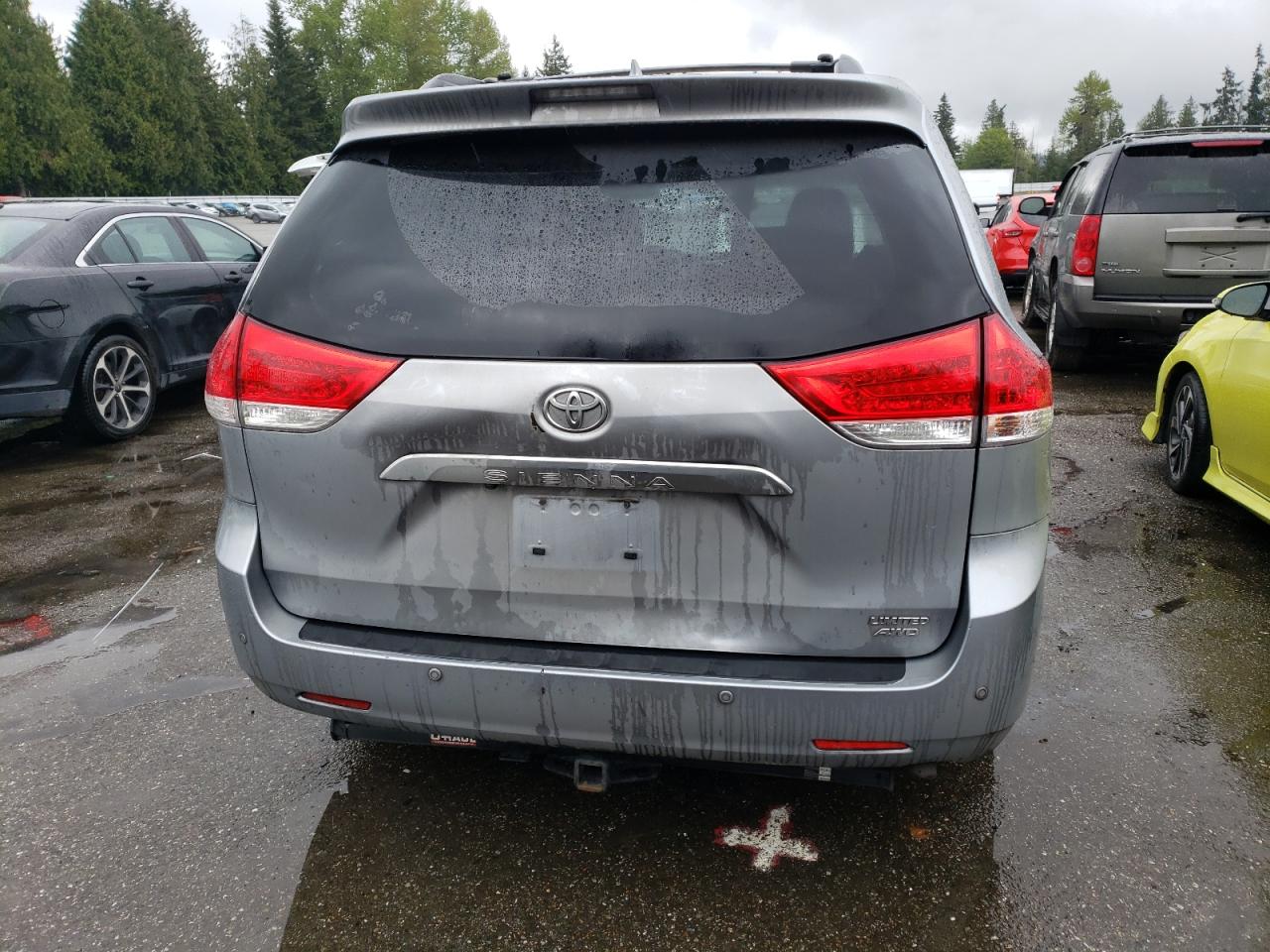 Photo 5 VIN: 5TDDK3DC3BS022267 - TOYOTA SIENNA 