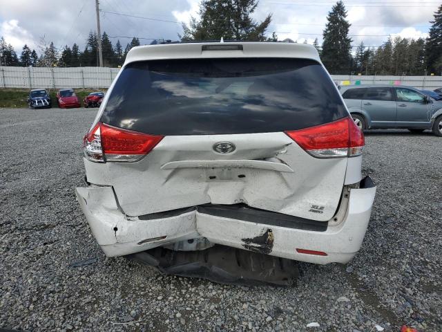 Photo 5 VIN: 5TDDK3DC3CS035263 - TOYOTA SIENNA XLE 