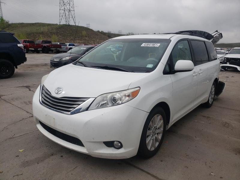 Photo 1 VIN: 5TDDK3DC3CS039443 - TOYOTA SIENNA XLE 