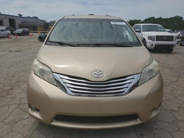 Photo 4 VIN: 5TDDK3DC3CS040303 - TOYOTA SIENNA XLE 