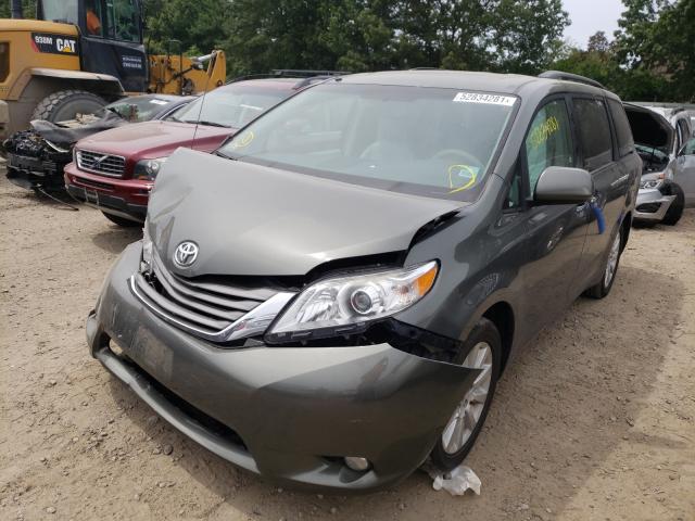 Photo 1 VIN: 5TDDK3DC3CS049020 - TOYOTA SIENNA XLE 