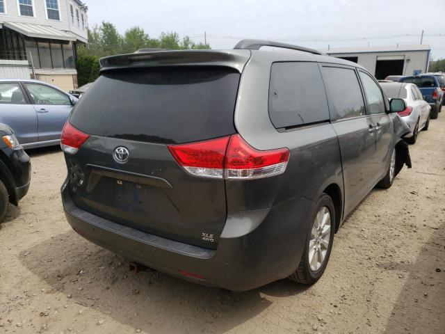 Photo 3 VIN: 5TDDK3DC3CS049020 - TOYOTA SIENNA XLE 